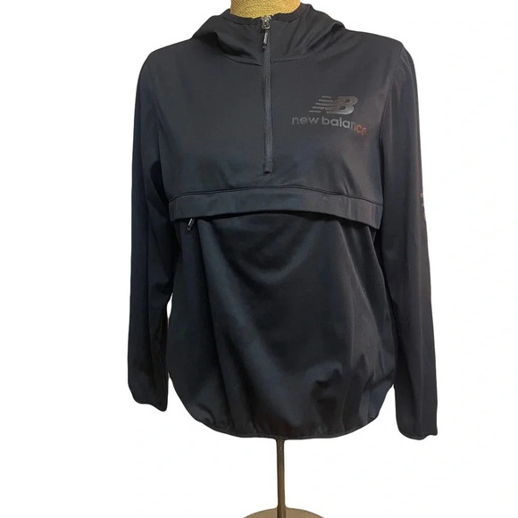 New Balance women’s black 1/4 zip with polyester hoody size large - Picture 1 of 9